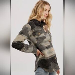 MYSTREE Wool Blend Aztec Boho Fur Collar Shacket. Grey Multi. Size Medium